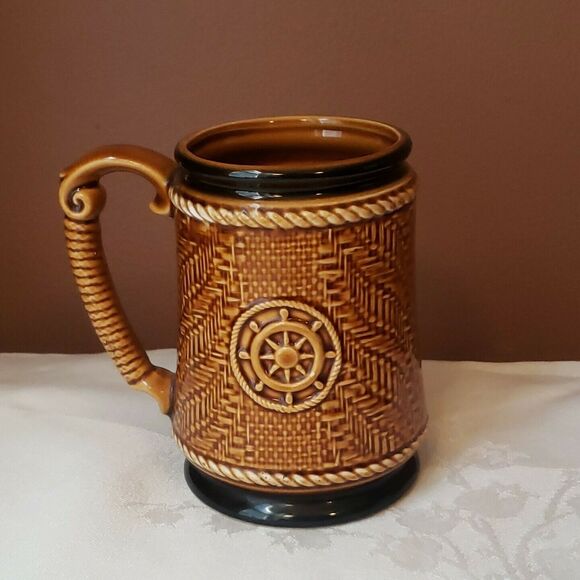 Vintage Deville Beer Mug Schooner Ship Nautical Raised Design Made in Japan - Picture 5 of 11
